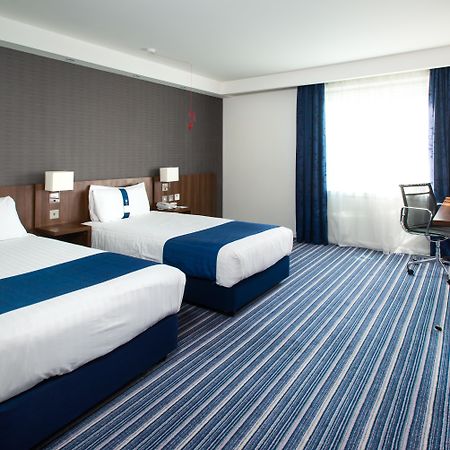 Holiday Inn Express Cambridge Duxford M11 Jct 10 By Ihg Luaran gambar