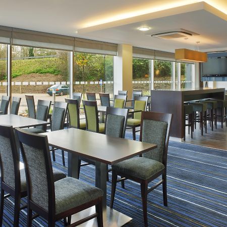 Holiday Inn Express Cambridge Duxford M11 Jct 10 By Ihg Luaran gambar