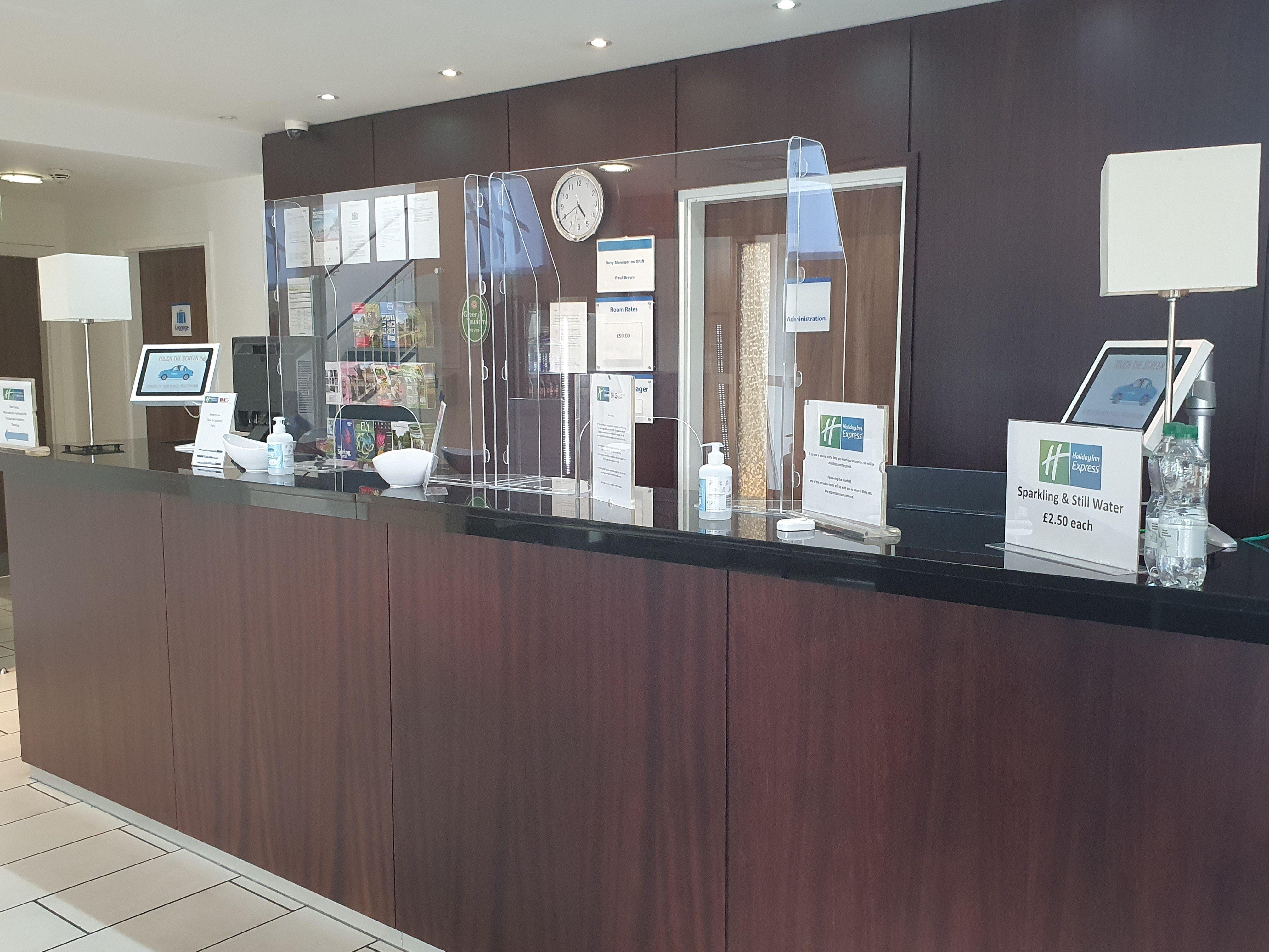 Holiday Inn Express Cambridge Duxford M11 Jct 10 By Ihg Luaran gambar
