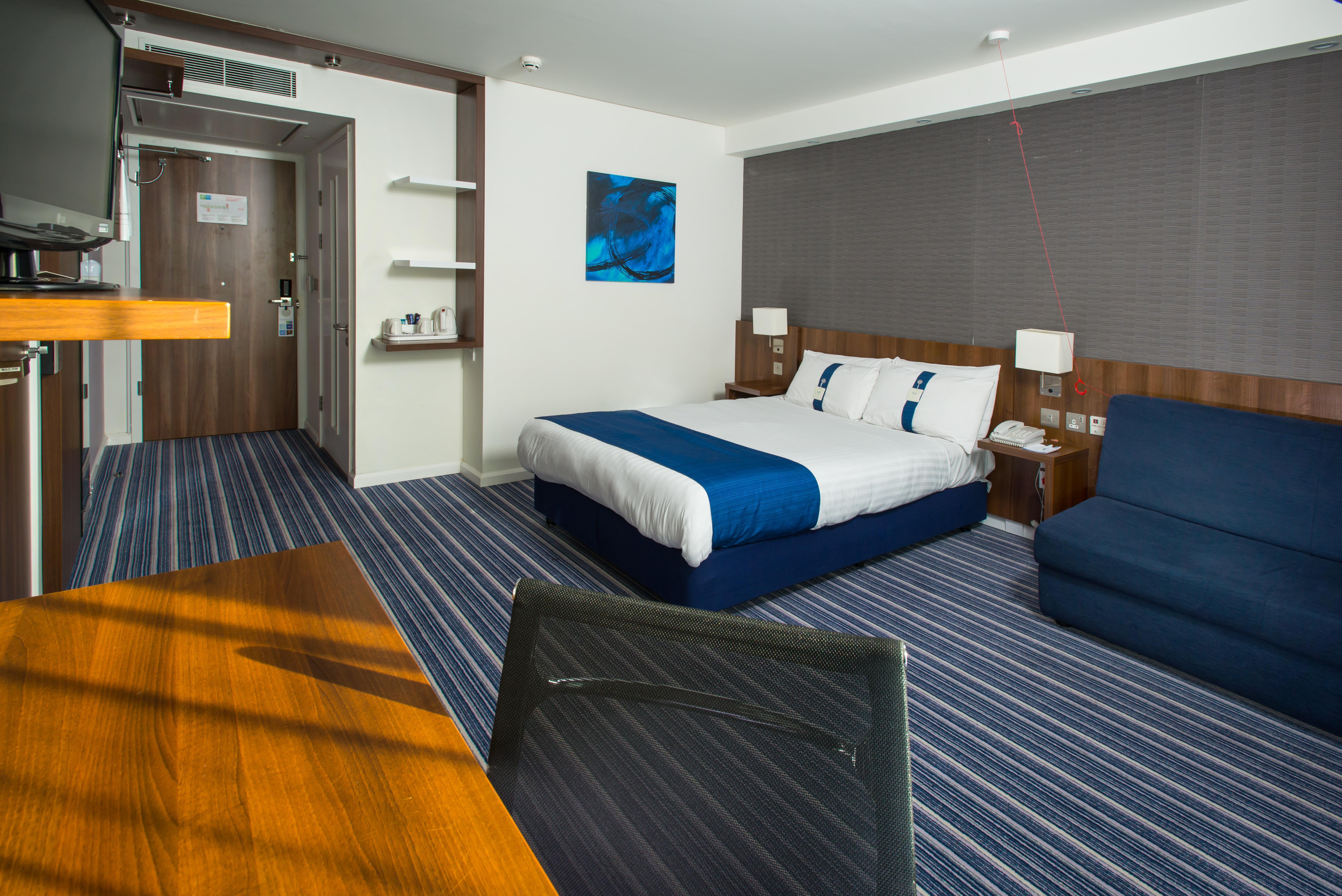 Holiday Inn Express Cambridge Duxford M11 Jct 10 By Ihg Luaran gambar