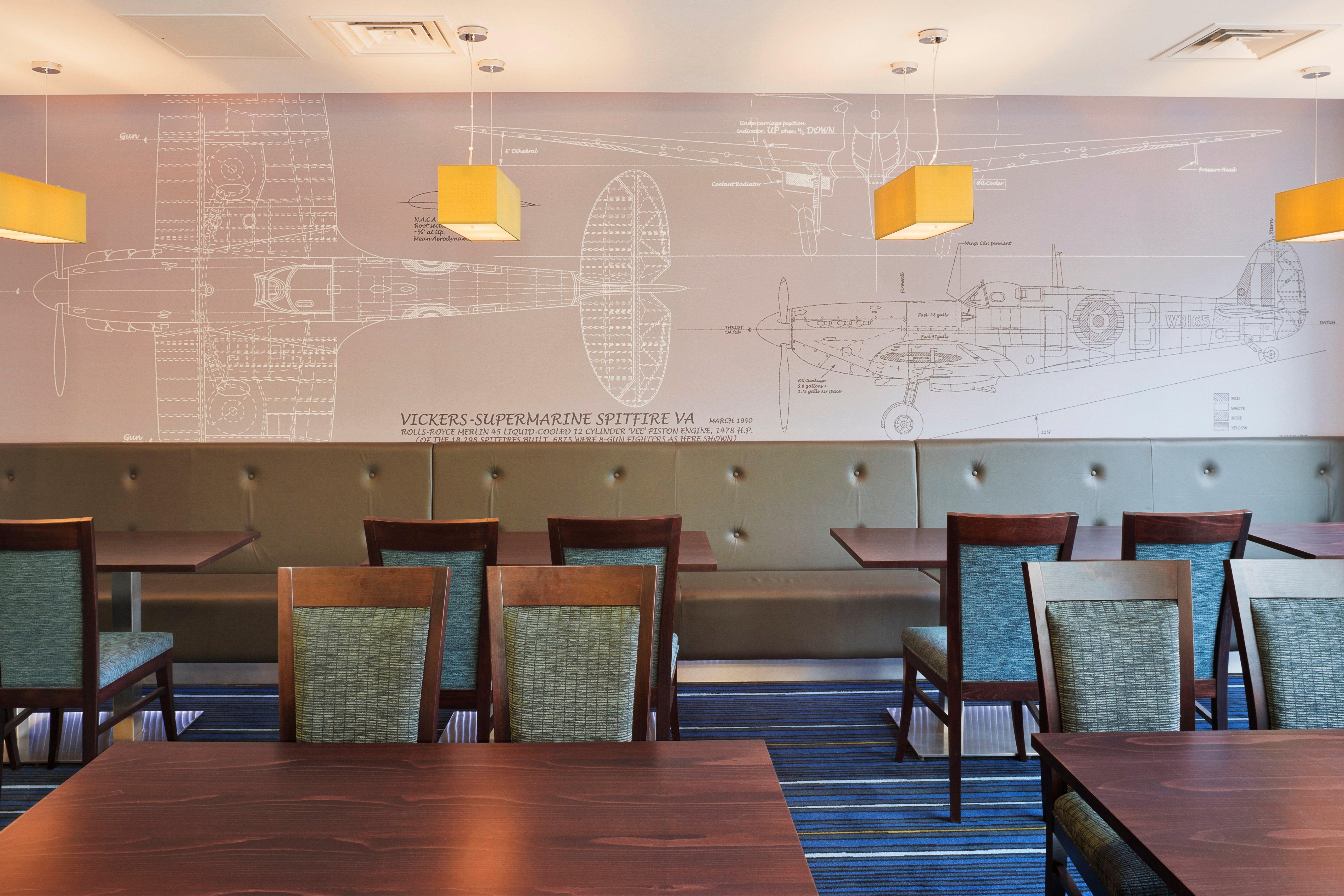 Holiday Inn Express Cambridge Duxford M11 Jct 10 By Ihg Luaran gambar