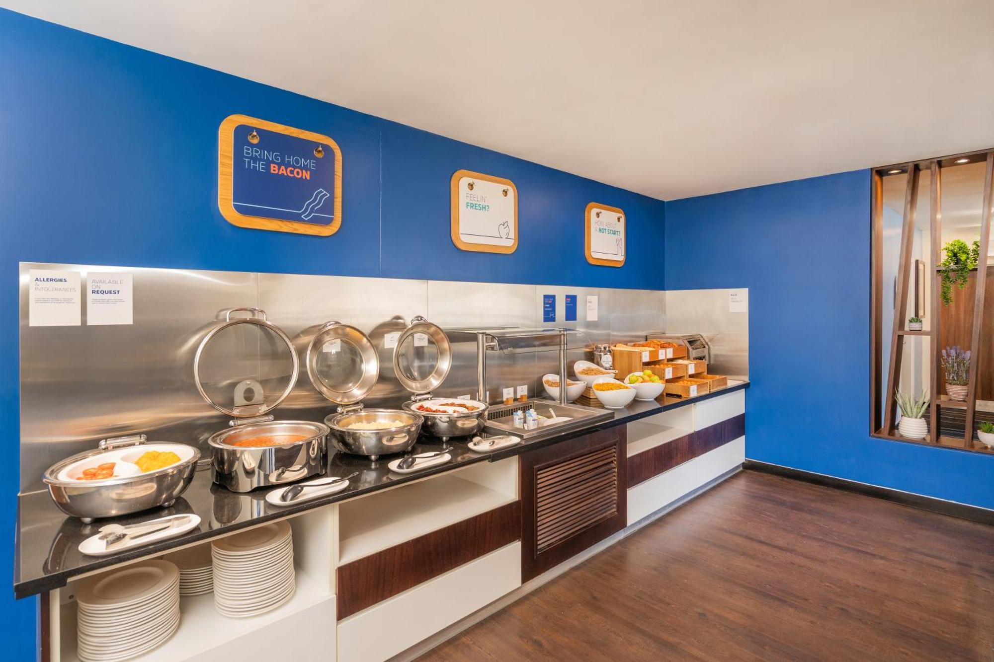 Holiday Inn Express Cambridge Duxford M11 Jct 10 By Ihg Luaran gambar