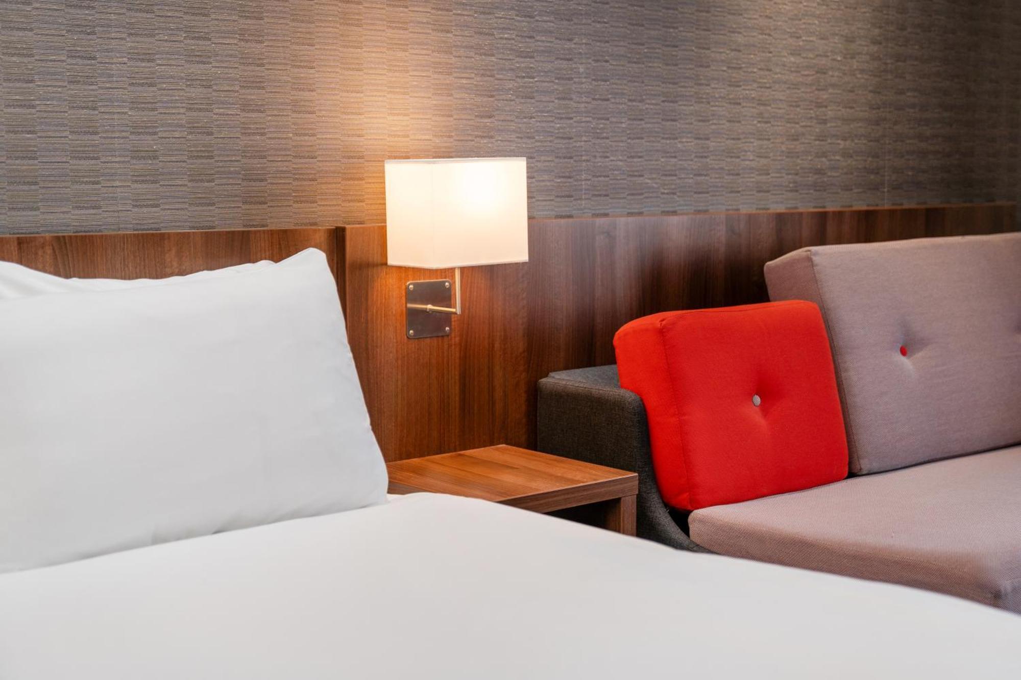 Holiday Inn Express Cambridge Duxford M11 Jct 10 By Ihg Luaran gambar