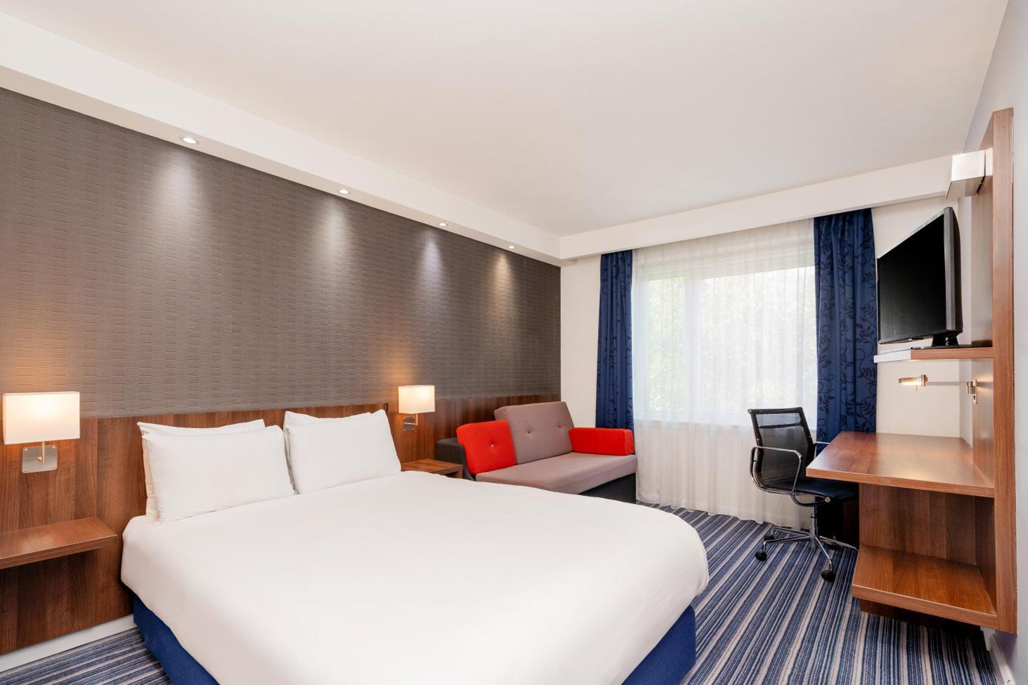 Holiday Inn Express Cambridge Duxford M11 Jct 10 By Ihg Luaran gambar