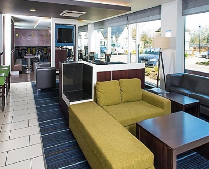 Holiday Inn Express Cambridge Duxford M11 Jct 10 By Ihg Luaran gambar