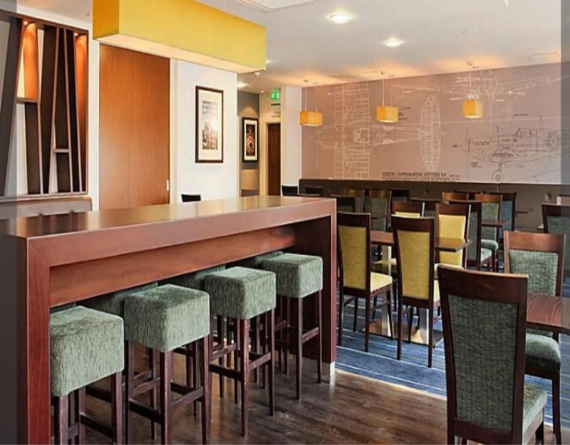 Holiday Inn Express Cambridge Duxford M11 Jct 10 By Ihg Luaran gambar